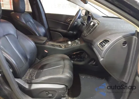 2015 Chrysler 200 from USA, damaged, VIN 1C3CTCCG9FN545757